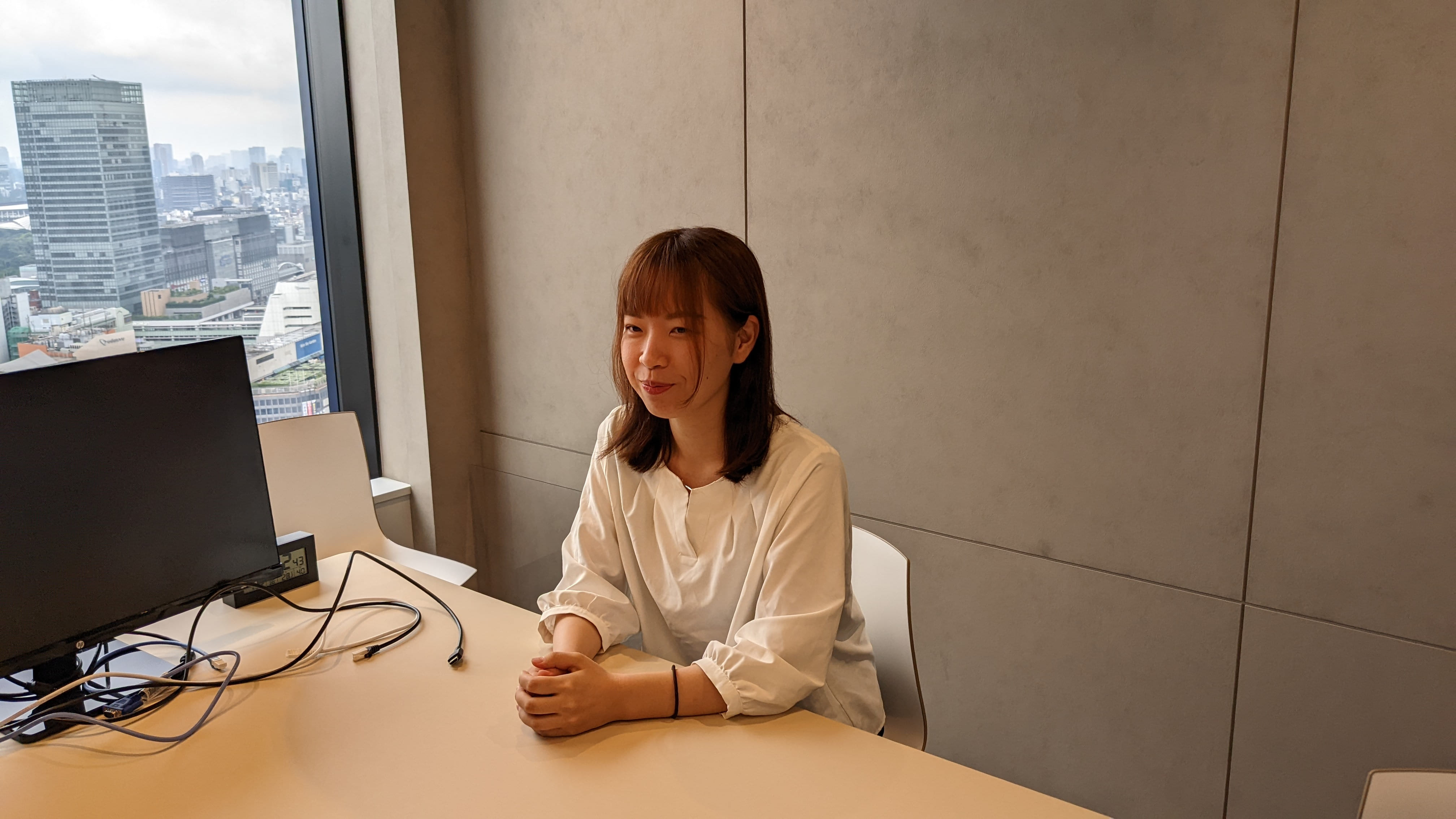 社員紹介写真１